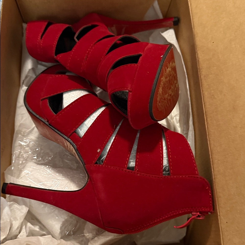 Lafer Stiletto Red Size 7m